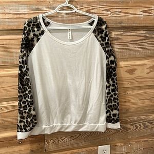 Vanilla Bay women’s top